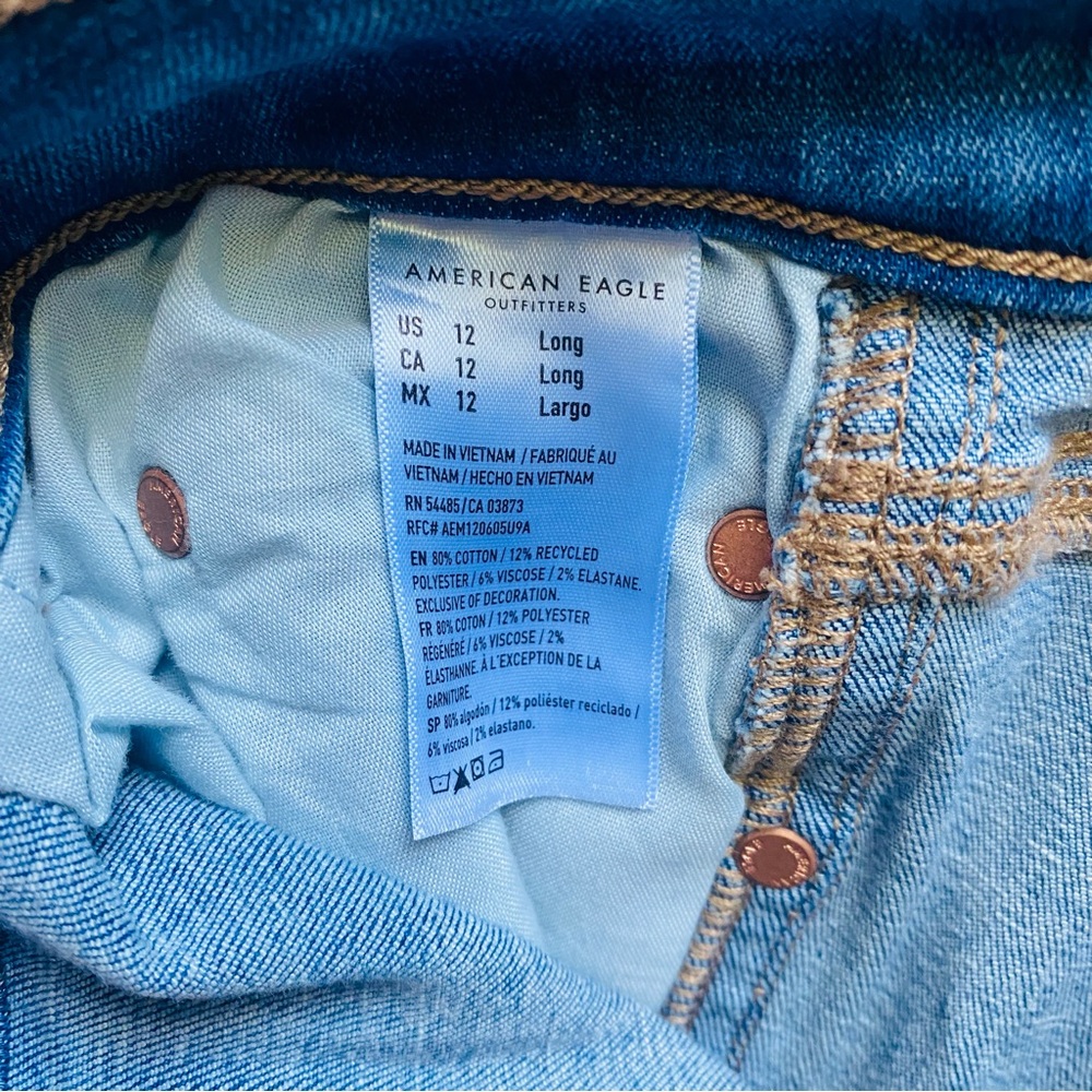 American Eagle Studded Flare Jeans - Picture 6 of 6